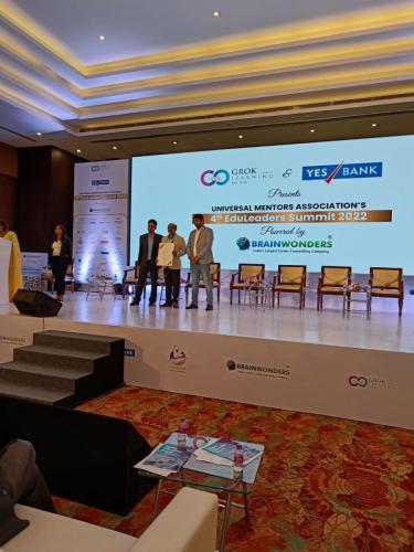 Shiksha Gaurav Puraskar 2022 Powered by Brain Wonders and NABET (QCI)